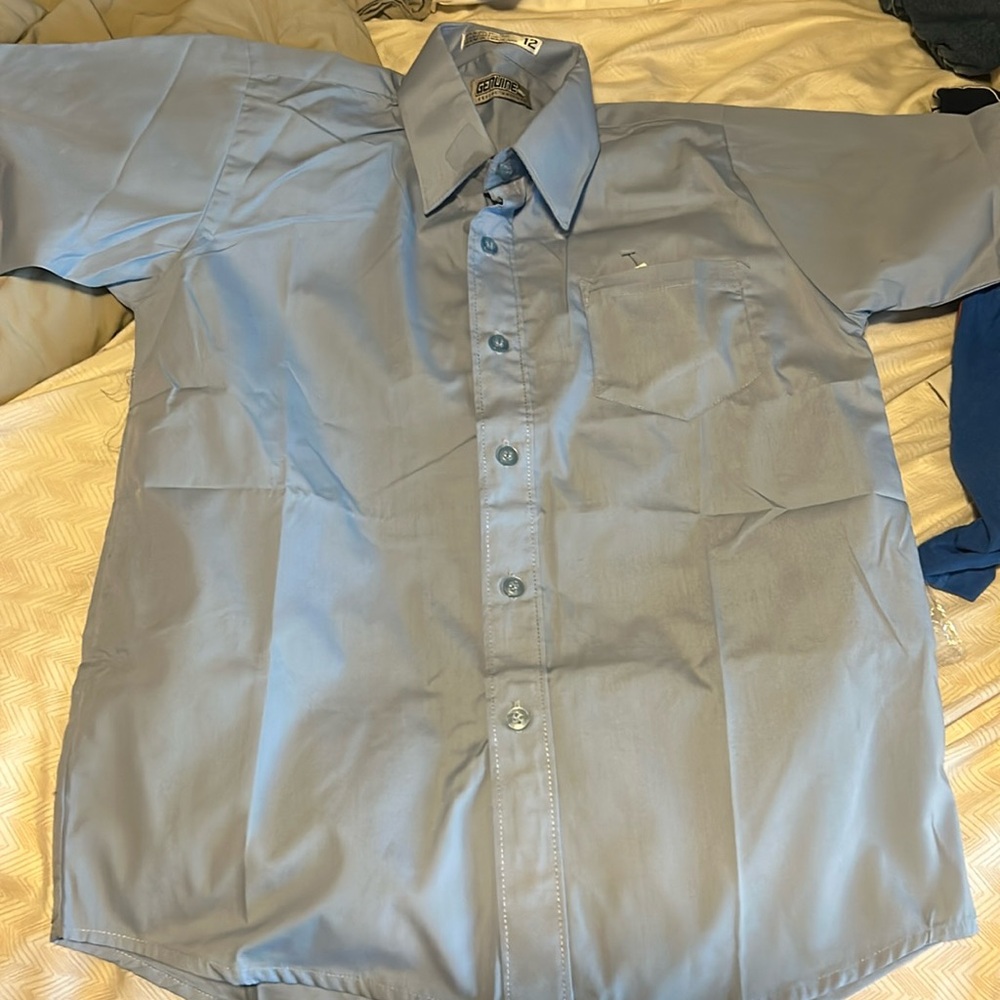 Genuine School Uniforms Blue Button Down Short Sleeve Shirt - 12 NWT